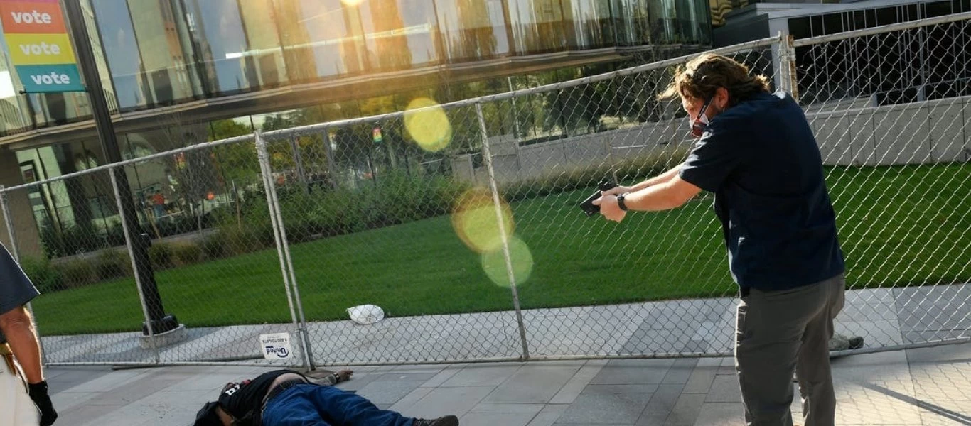 ΗΠΑ: Βετεράνος ο διαδηλωτής που δολοφονήθηκε μπροστά στα μάτια του γιού του - Μέλος των Δημοκρατικών ο δράστης (φώτο)